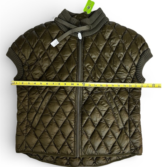Martha Stewart Olive Green Quilted Vest - Picture 8 of 11